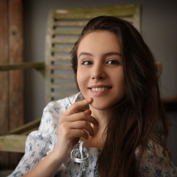 PHOTO | 03 90 600x600 - Presenting Alisa Amore