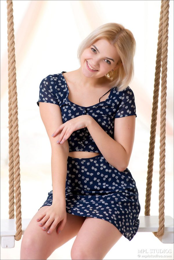 PHOTO | Cali in Swing Into Bed 00 600x898 - Cali In Swing Into Bed