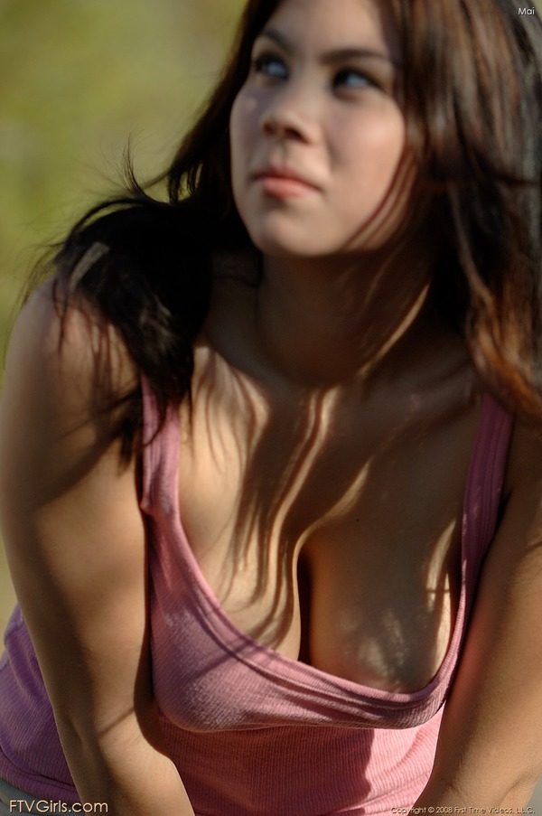 PHOTO | 02 600x903 - Mai Before Exam