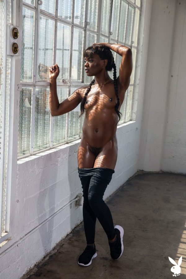 PHOTO | 05 35 600x900 - Ana Foxxx