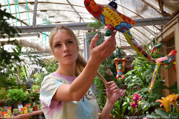 PHOTO | 05 37 600x399 - Cute Babe Mazzy