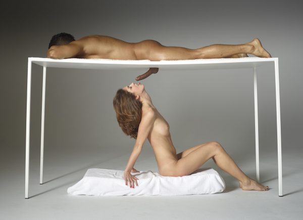 PHOTO | 08 117 600x435 - Sexy Kitten Charlotta - Milking Table