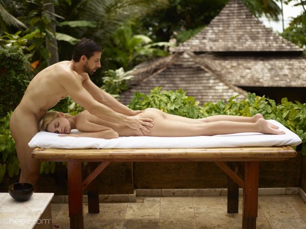 PHOTO | 08 65 600x450 - Sexy Ariel and Alex - Tantric Touch