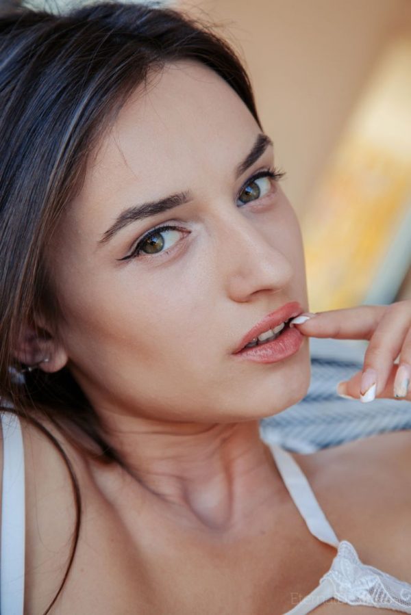 PHOTO | Gloria Sol Lace 12 600x899 - Gloria Sol - Lace