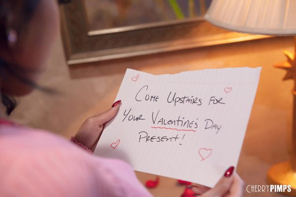 PHOTO | 00 7 600x400 - Your Valentine&#039;s Present
