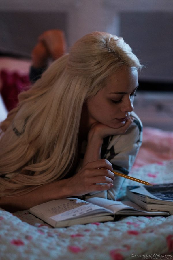 PHOTO | 01 95 600x900 - Double Pleasure