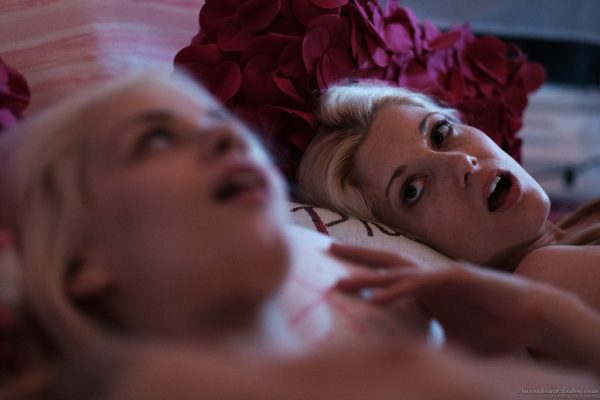 PHOTO | 08 95 600x400 - Double Pleasure