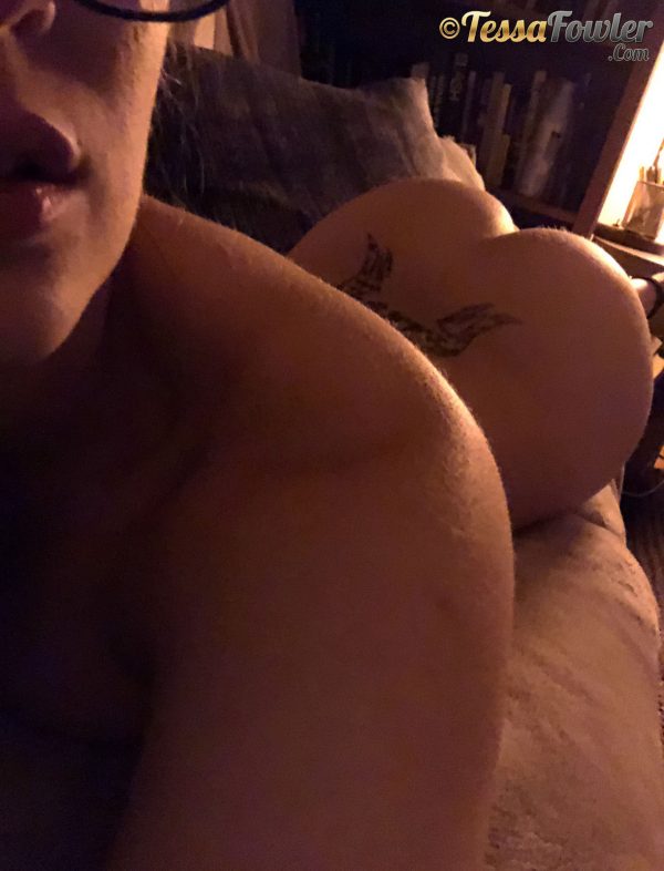 PHOTO | 9 1 600x786 - Tessa Fowler Diary Snaps