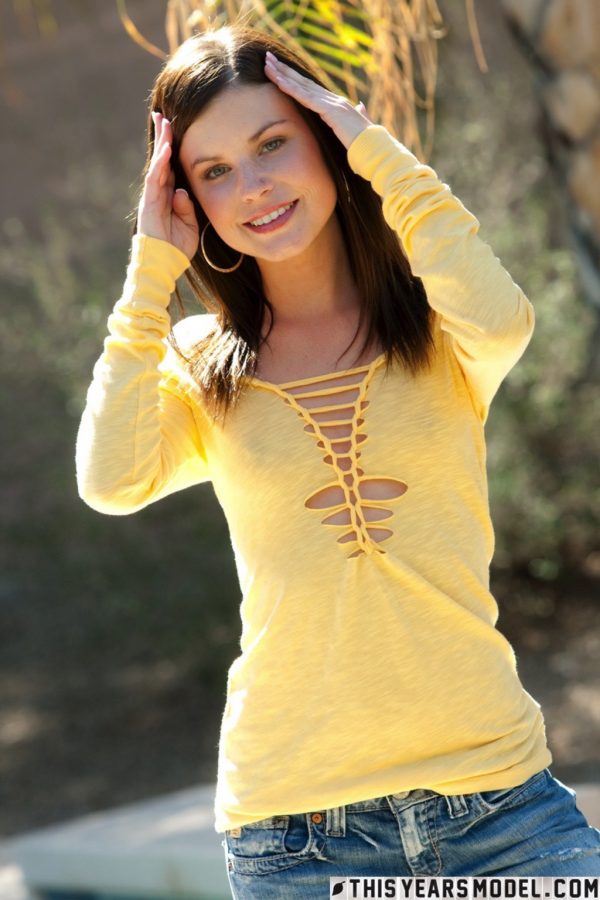 PHOTO | Candy Nicole 00 600x900 - Candy Nicole