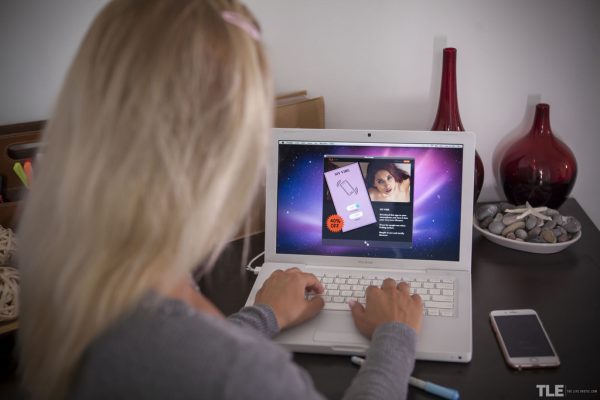 PHOTO | Cristal Caitlin 01 600x400 - Cristal Caitlin