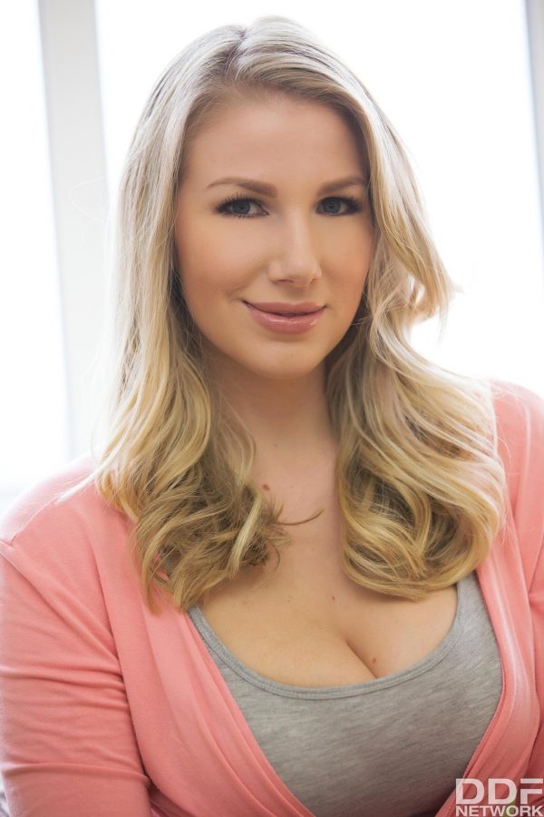 PHOTO | 00 413 600x900 - Busty Sex Goddesses Lick Their Pussies