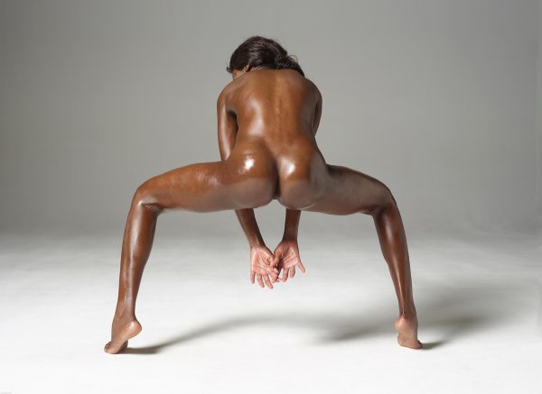 PHOTO | 02 73 600x437 - Ebony Beauty Simone - Booty Call