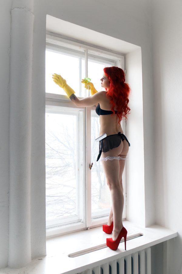 PHOTO | 02 77 600x900 - Ferggy Spring Cleaning Pleasure