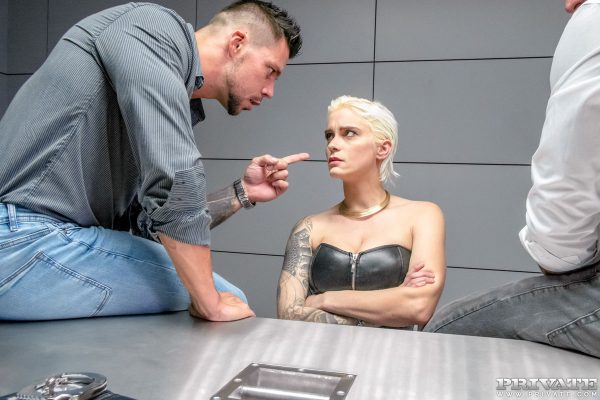 PHOTO | 03 334 600x400 - Mila Milan - Police Interrogation