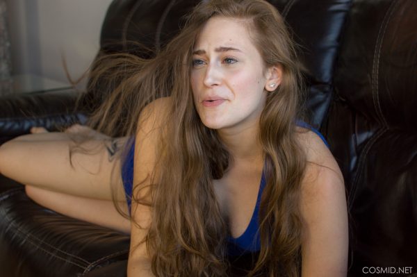 PHOTO | Holly Marie 03 600x399 - Holly Marie