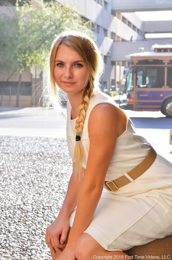 PHOTO | 01 76 600x903 - Sexy Angelina Classy Fashion Shoot