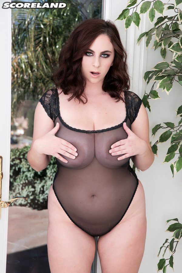 PHOTO | 02 174 600x899 - Milly Marks Transcluent Body