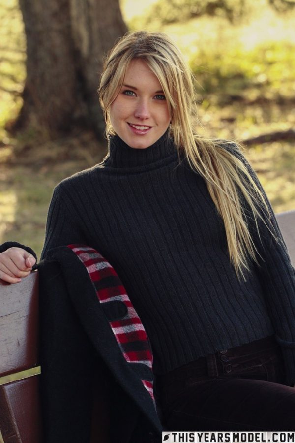 PHOTO | 05 298 600x900 - Supermodel Jewel