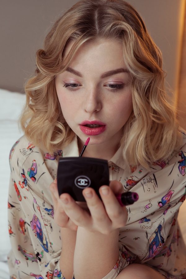 PHOTO | 00 92 600x900 - Gorgeous Busty Daniel Sea - Melva