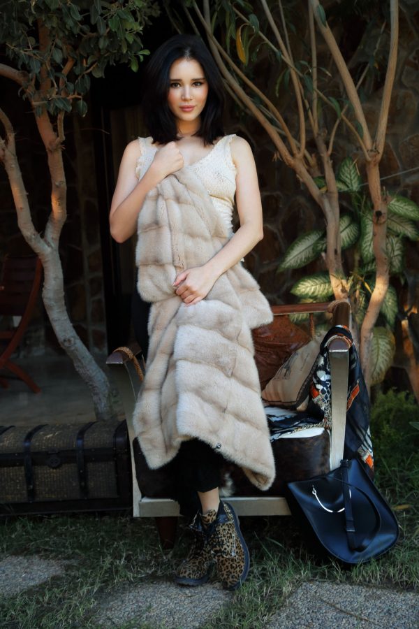 PHOTO | 02 39 600x900 - Furry Delight