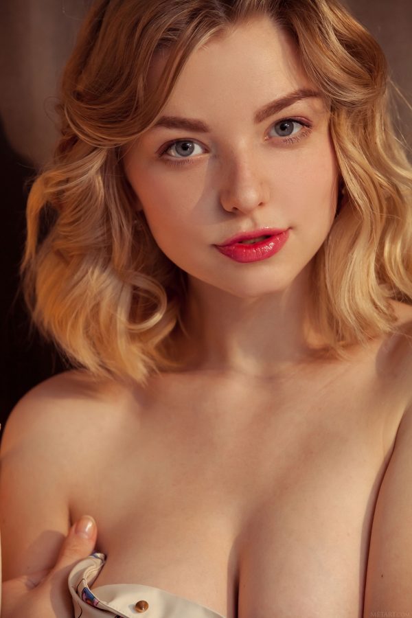 PHOTO | 04 75 600x900 - Gorgeous Busty Daniel Sea - Melva