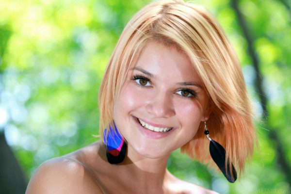 PHOTO | 04 80 600x400 - Angelic