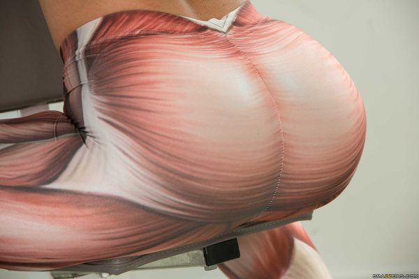 PHOTO | 07 88 600x400 - Kendra Lust Going Deep at the Gym