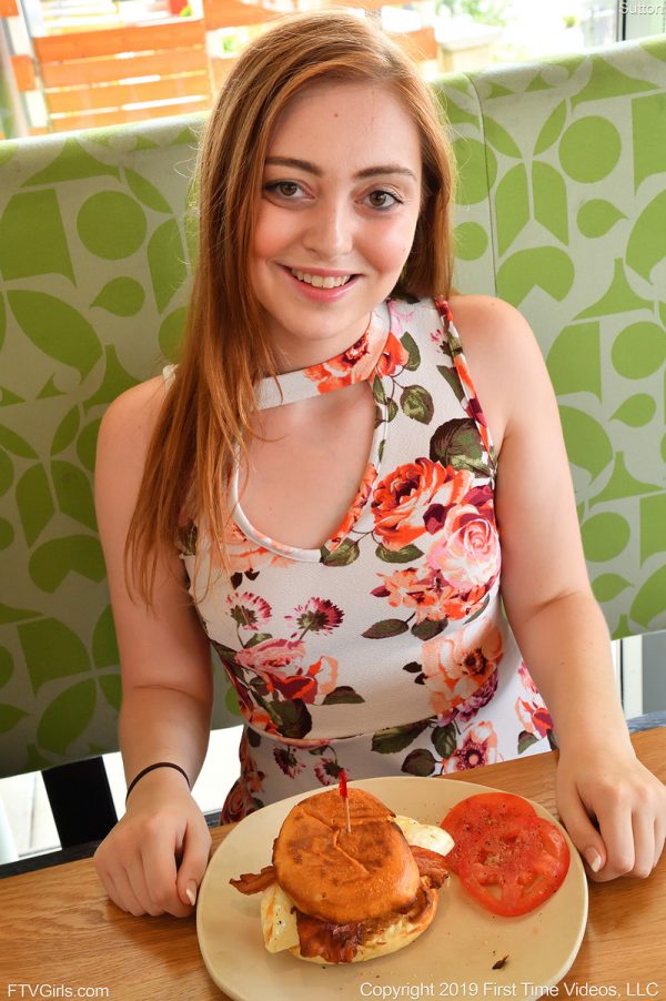 PHOTO | Sutton Under The Dress 13 600x902 - Sutton Under The Dress