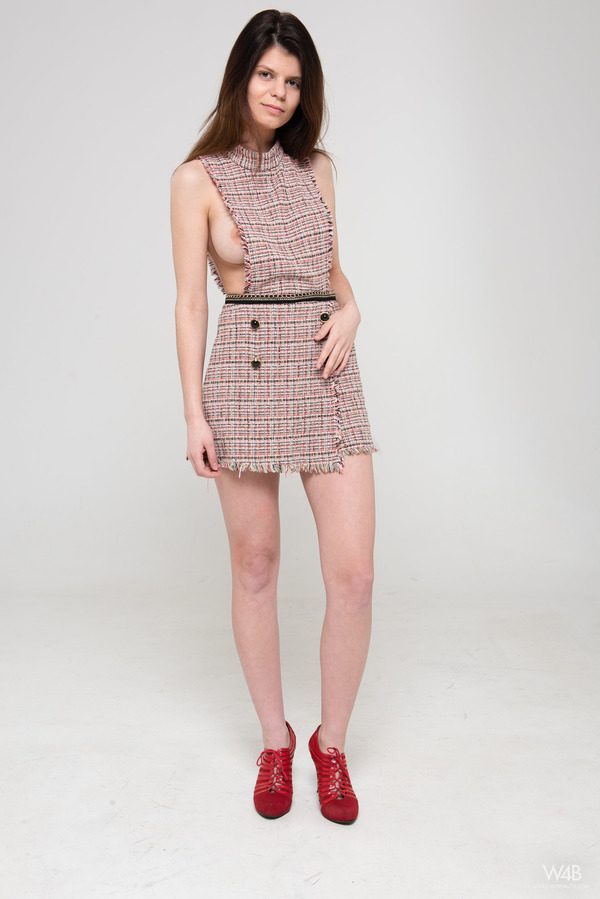 PHOTO | 00 65 600x899 - Casting Davina