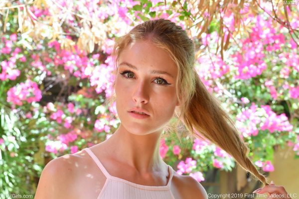 PHOTO | Mazzy 03 600x399 - Mazzy In Pretty In Pink