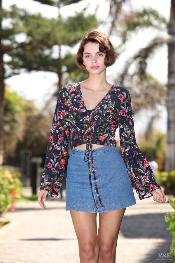 PHOTO | 00 172 600x900 - Let&#039;s Go For A Walk