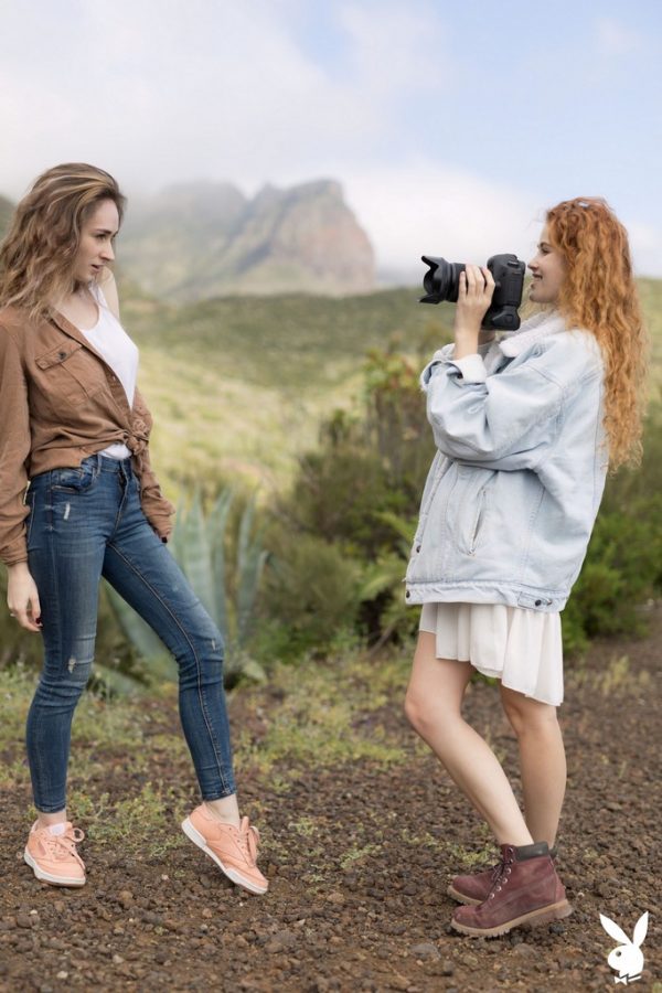 PHOTO | 00 302 600x900 - Heidi And Yana