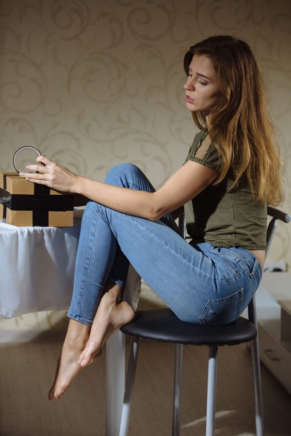 PHOTO | 02 142 600x900 - Skinny Jeans Babe Kalisy - The Gift