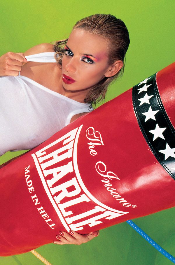 PHOTO | 03 230 600x910 - Christie Blanks, The Boxing Girl