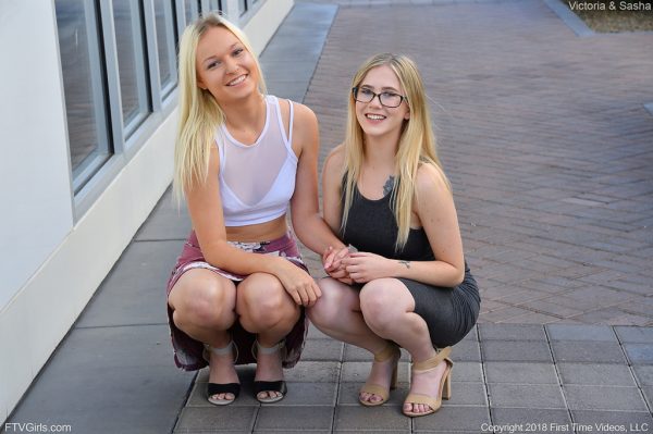 PHOTO | Victoria and Sasha 00 600x399 - Victoria And Sasha