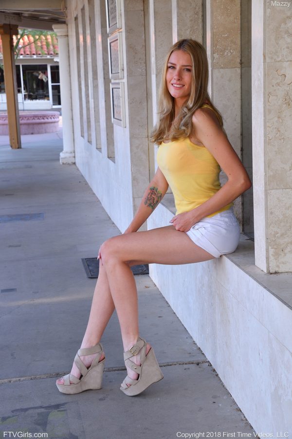 PHOTO | 05 35 600x902 - Mazzy Public Teasing