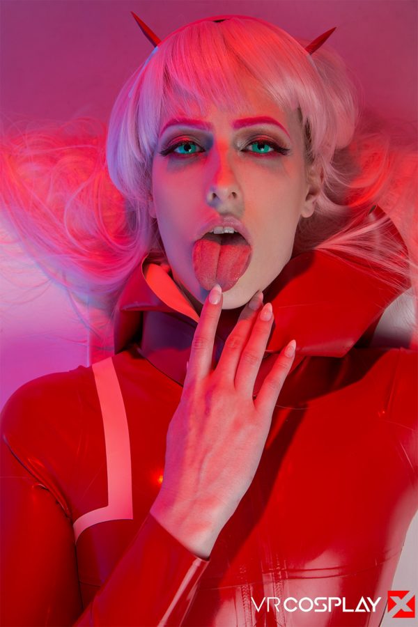 PHOTO | Alex Harper 08 600x900 - Alex Harper In Red Latex