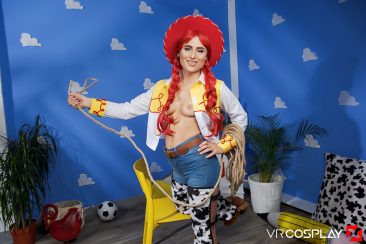 PHOTO | Lindsey Cruz 10 366x244 - Lindsey Cruz In Toy Story
