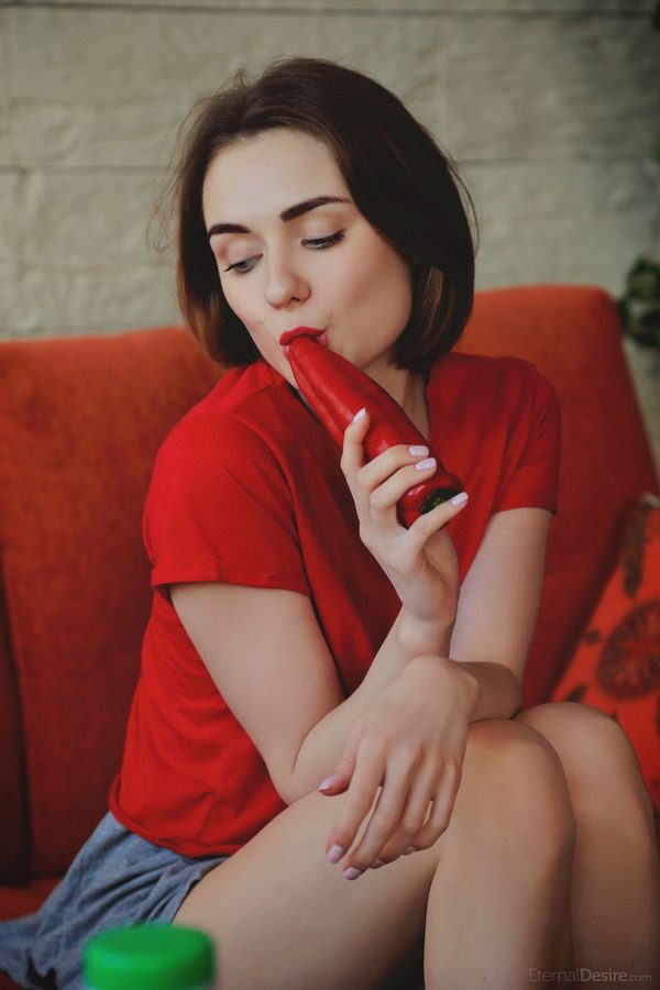 PHOTO | 08 9 600x900 - Hot Alice Shea