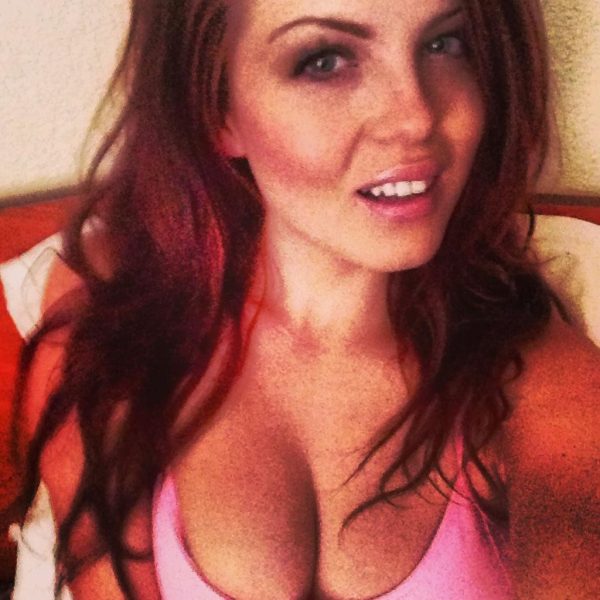 PHOTO | 10 17 600x600 - Hot Xxx Instagram Pics