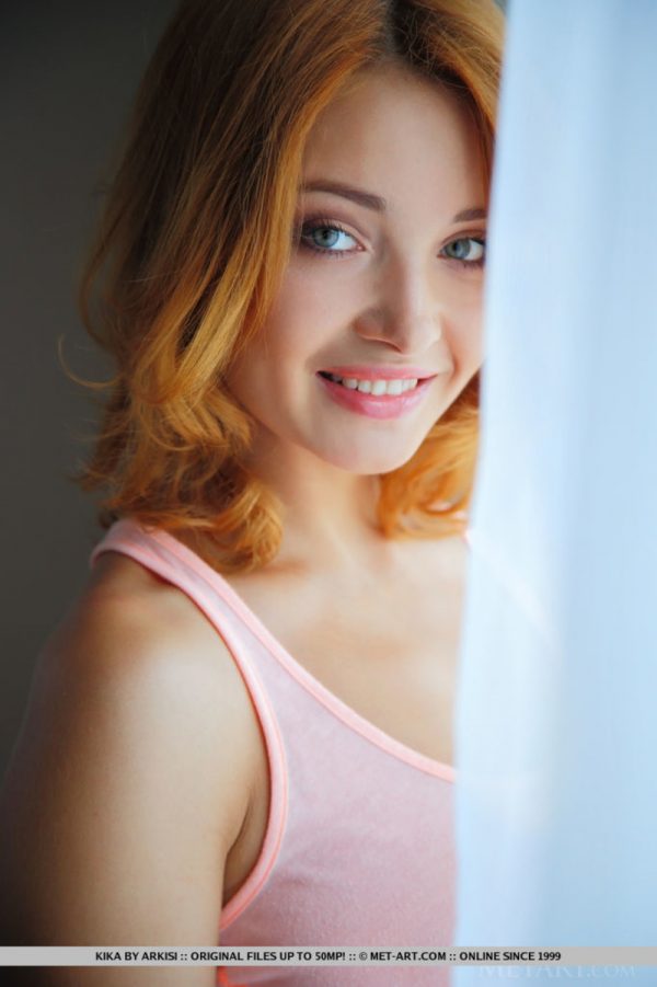 PHOTO | 12 13 600x901 - Kika Nude
