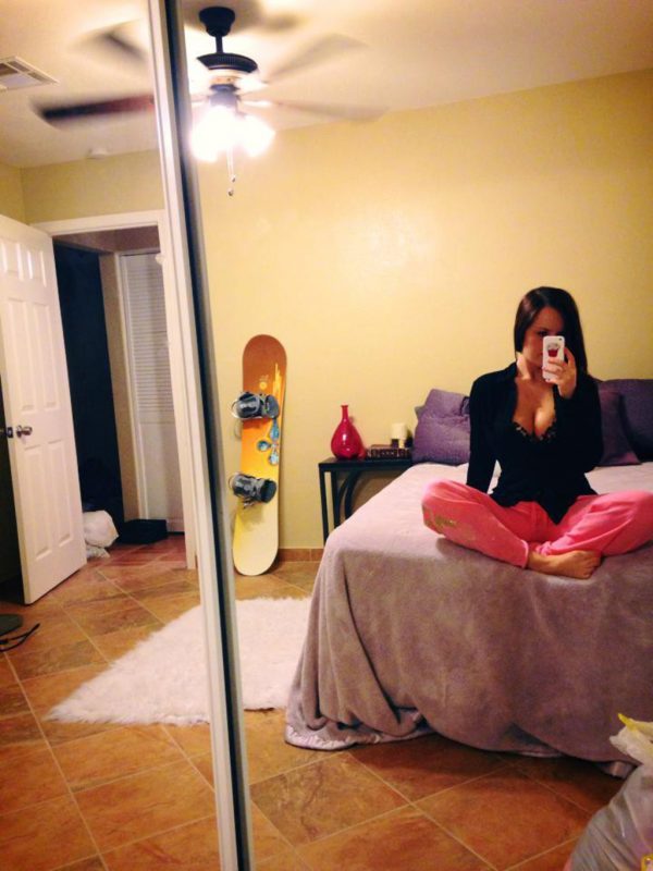 PHOTO | 13 17 600x800 - Hot Xxx Instagram Pics