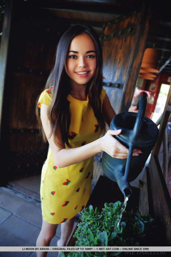 PHOTO | 02 8 600x901 - Deliious Exotic Girl Posing Nude