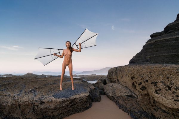 PHOTO | Clover   Ikarus 13 600x401 - Clover - Ikarus