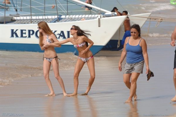 PHOTO | 02 149 600x399 - Caught Being Naughty