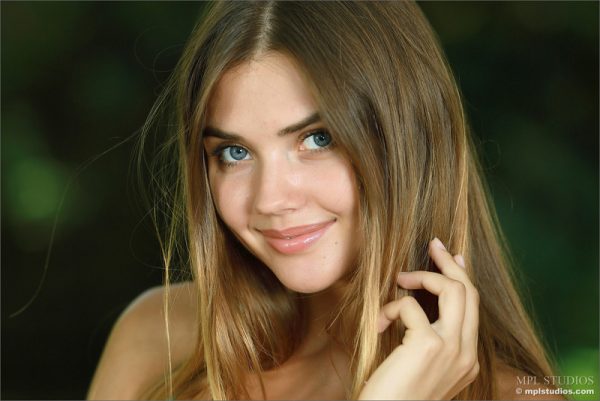 PHOTO | Viva   A Mark in Time 02 600x401 - Viva - A Mark In Time